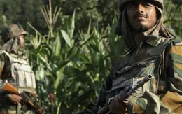 Ấn Độ và Pakistan lại đấu súng tại khu vực Kashmir