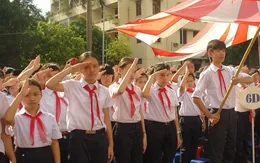 Hà Nội thực hiện nghi lễ chào cờ vào thứ Hai hàng tuần