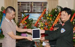 Công an TT - Huế trả lại hơn 600 triệu đồng cho khách du lịch