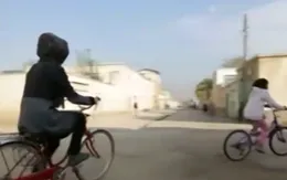 Dự án đi xe đạp đòi quyền bình đẳng cho phụ nữ Afghanistan