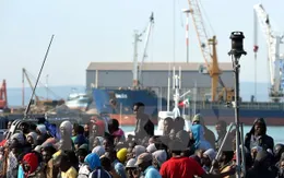 Đức giải cứu 200 người nhập cư trên biển Địa Trung Hải