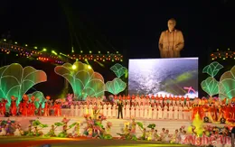 Khai mạc Lễ hội Làng Sen