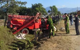 Ninh Thuận: Lật xe chữa cháy, 8 chiến sĩ cảnh sát bị thương