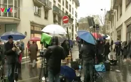 Khủng bố tại Pháp và cuộc chạy đua của phóng viên truyền hình