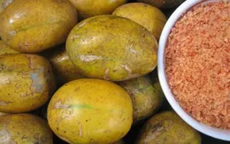 Tác dụng làm đẹp, chữa bệnh của quả cóc ít người biết