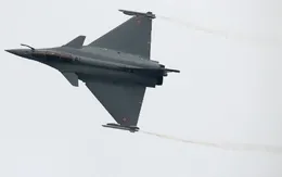 Nhiều thiết bị quân sự xuất hiện tại Triển lãm hàng không quốc tế Paris