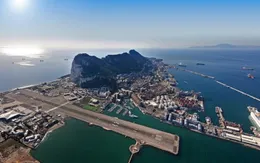 10 sân bay có phong cảnh đẹp nhất thế giới