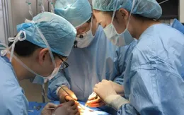 Đăk Lăk: Cứu sống mẹ con sản phụ nguy kịch vì nhau cài răng lược