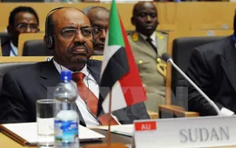 Tổng thống Sudan rời Nam Phi trước khi có lệnh bắt của tòa