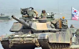 Mỹ quyết định triển khai vũ khí hạng nặng tại Đông Âu