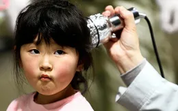 Nhật Bản xác nhận thêm 14 trẻ em ung thư tuyến giáp tại Fukushima