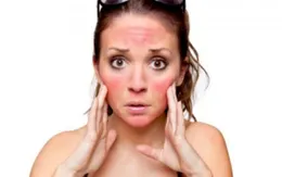 5 thói quen âm thầm hủy hoại làn da của phái đẹp