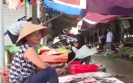 Lượng tiêu thụ cá biển giảm một nửa