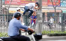 Hà Nội: Hơn 500 người đi bộ vi phạm bị xử lý