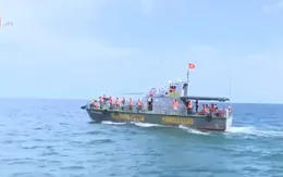 Diễn tập cấp cứu ngư dân trên biển