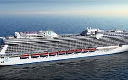 Du thuyền Genting Dream cập cảng Nha Trang