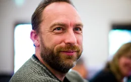 Hello World - Từ đầu tiên được đăng trên Wikipedia