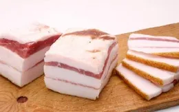 Cân đối sử dụng dầu ăn và mỡ động vật trong bữa ăn