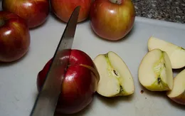Phương pháp detox bằng giấm táo