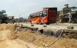 Nhà dân bị nứt do thi công quốc lộ 1A ở Phú Yên được hỗ trợ