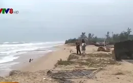 Sạt lở nghiêm trọng bờ biển TT-Huế