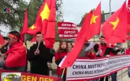Người Việt phản đối hoạt động của Trung Quốc tại biển Đông