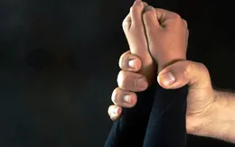 Nhận diện những hành vi quấy rối tình dục