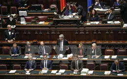 Thượng viện Italy thông qua dự luật bầu cử mới