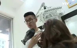 Chuyện những người "nghe bằng mắt"