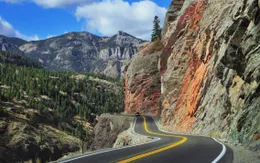 Rùng mình trước những con đường lái xe nguy hiểm nhất thế giới