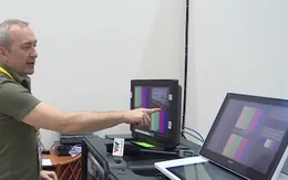 Hậu trường tác nghiệp của các phóng viên, nhà báo tại APEC 2017