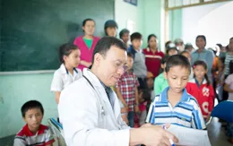 "Từ trái tim đến trái tim" kỷ niệm 15 năm chương trình phẫu thuật tim miễn phí