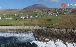 Bãi biển tại Ireland bất ngờ xuất hiện sau 33 năm biến mất
