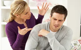 Cằn nhằn không giúp người hút cai được thuốc lá