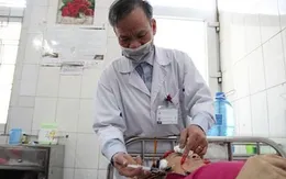 Phòng ngừa chứng liệt mặt do thời tiết trở lạnh đột ngột