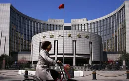 PBoC bác bỏ thông tin yêu cầu ngân hàng thương mại gửi USD