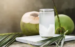 Những lợi ích không ngờ của việc uống nước dừa hàng ngày