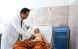 Dùng ruột non tạo hình bàng quang cho bệnh nhân bị u xâm lấn