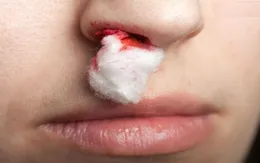 Nếu muốn ngăn chặn ung thư, đừng bỏ qua 7 dấu hiệu này
