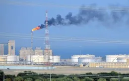 Giá dầu thế giới tăng nhẹ