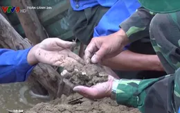 Cất bốc hài cốt liệt sỹ ở Bệnh viện Đa khoa khu vực Triệu Hải, Quảng Trị