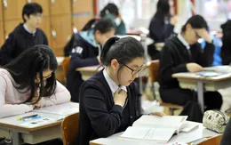 Học sinh Hàn Quốc thiếu ngủ trầm trọng