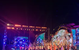 Rực rỡ sắc màu đêm khai mạc Lễ hội Hoa Ban 2017
