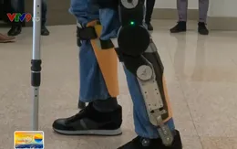 Khung xương robot hỗ trợ người khuyết tật di chuyển