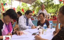 Khám bệnh miễn phí cho 711 đối tượng chính sách ở Bắc Giang