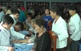 Khám bệnh từ thiện tại Campuchia