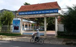 Kon Tum: Xử lý nghiêm vụ lấy học bổng trả tiền dạy phụ đạo