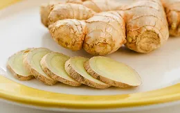 Bài thuốc đơn giản chữa mất ngủ từ gừng tươi