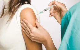 Tiêm vaccine phòng bệnh cứu hàng chục triệu người thoát nghèo