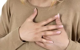 7 dấu hiệu báo trước cơn đau tim